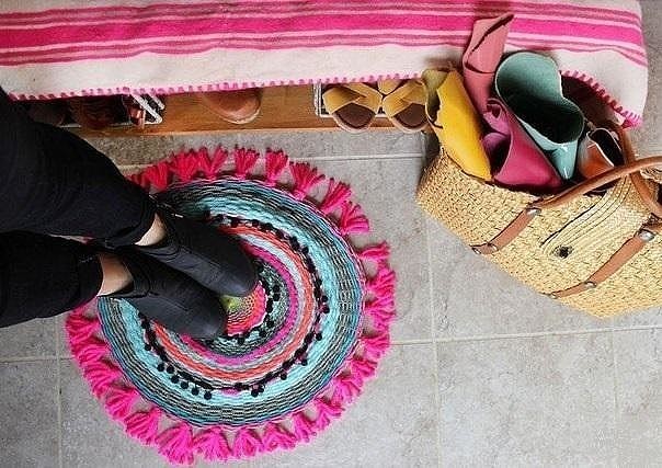 DIY Knitted Mandala Rug